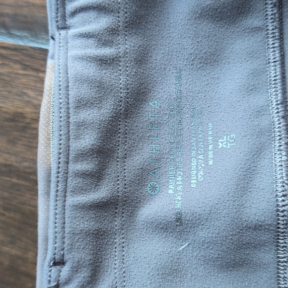 Athleta Rainier Reflective Tight Leggings - Women's XL - Picture 5 of 9